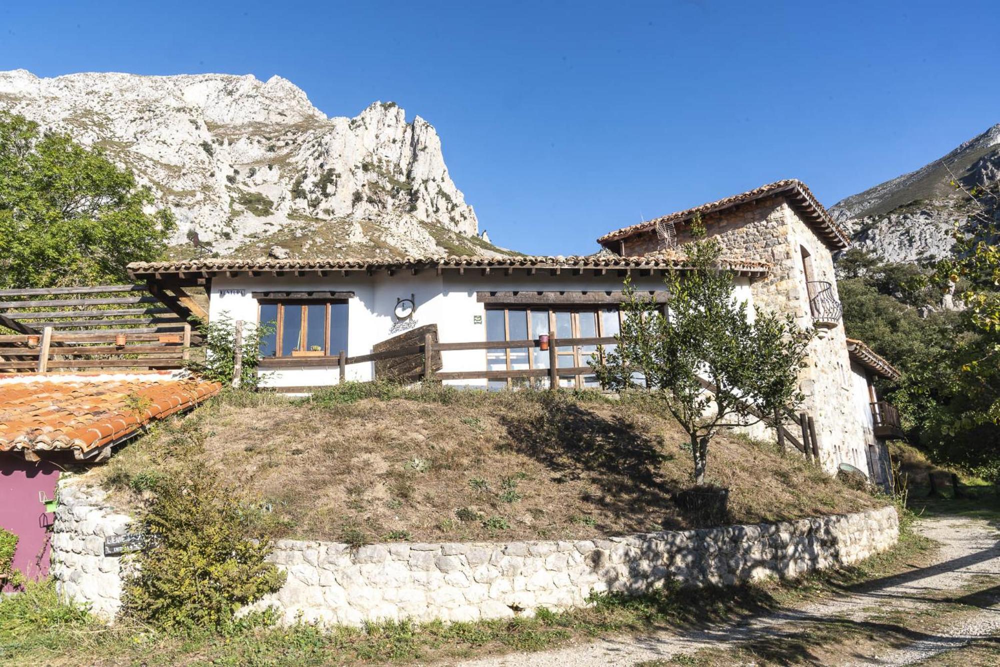 Albergue De Cabanes Cabanes (Cantabria) Exterior foto