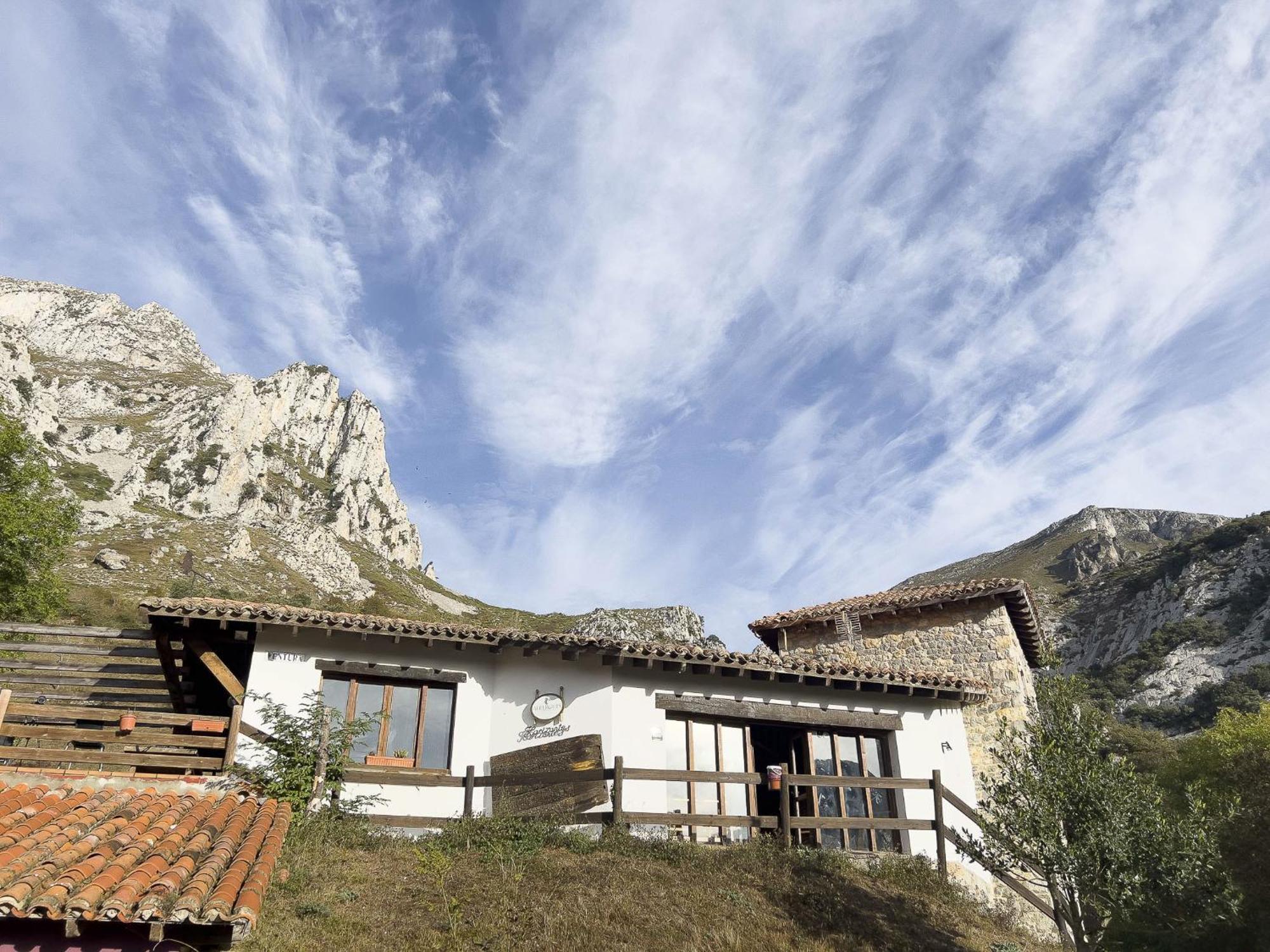 Albergue De Cabanes Cabanes (Cantabria) Exterior foto