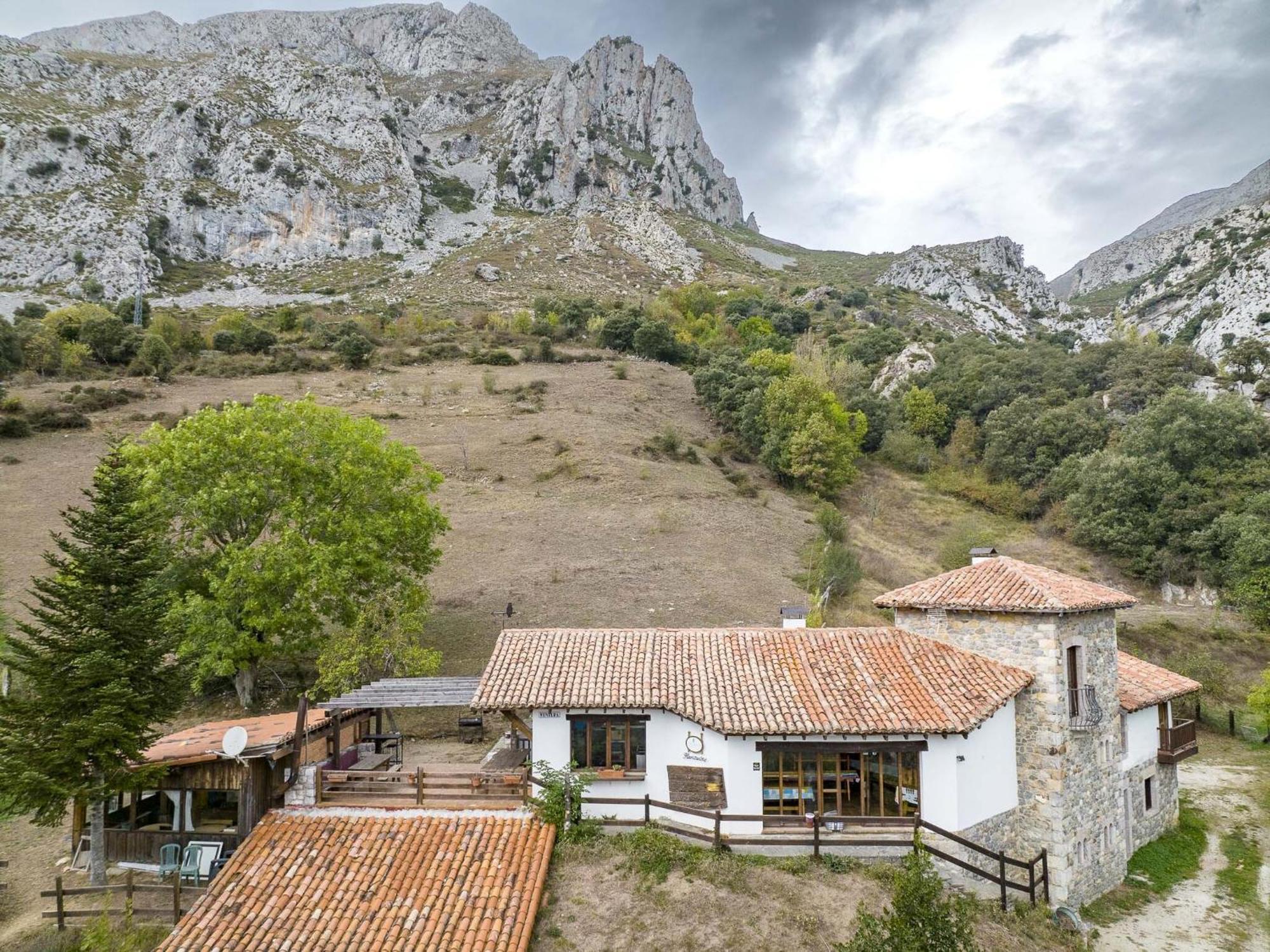 Albergue De Cabanes Cabanes (Cantabria) Exterior foto