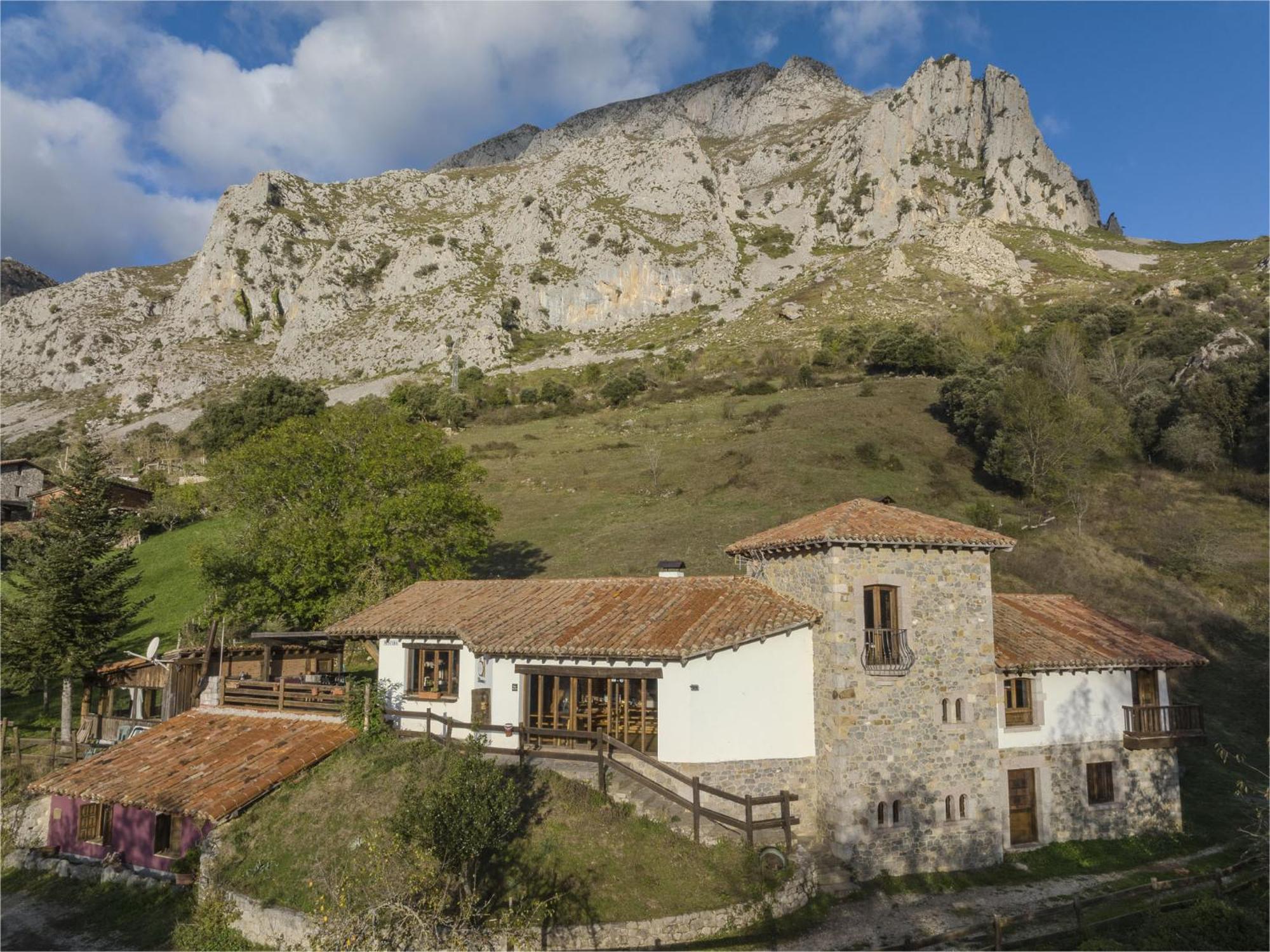 Albergue De Cabanes Cabanes (Cantabria) Exterior foto